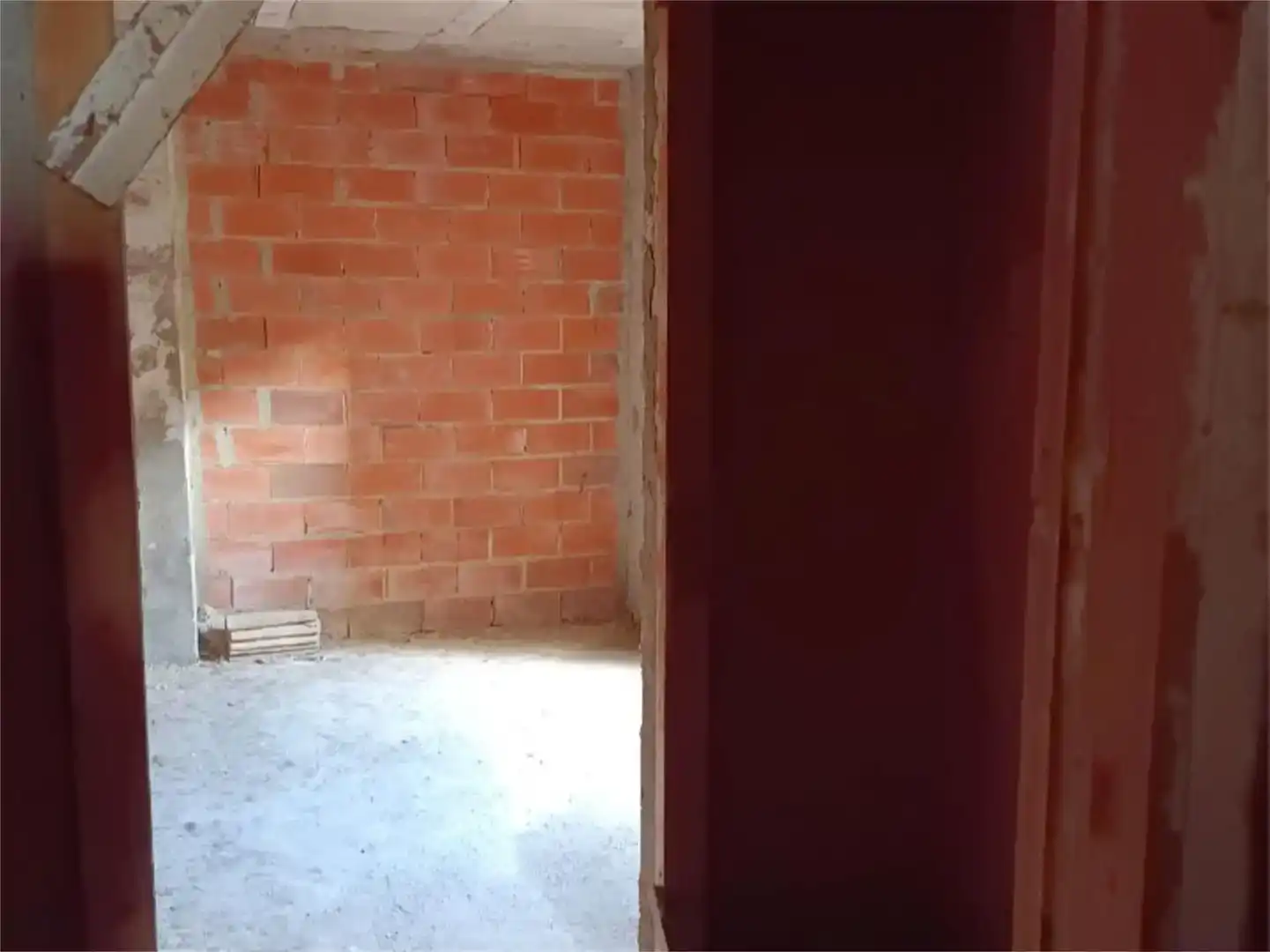 Detached homes for sale in Benifaió, Valencia