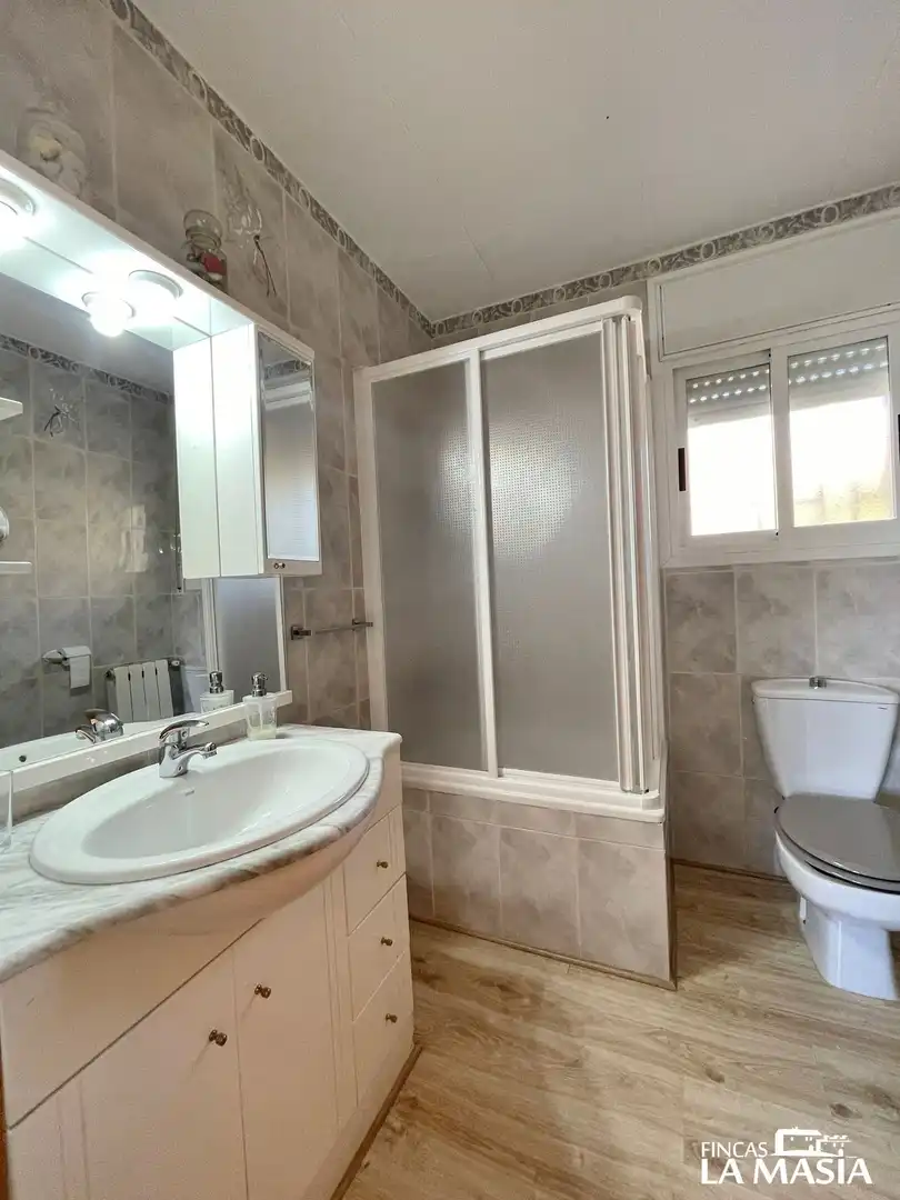 Bany de Casa o xalet en venda en Olivella amb Calefacció, Jardí privat i Terrassa
