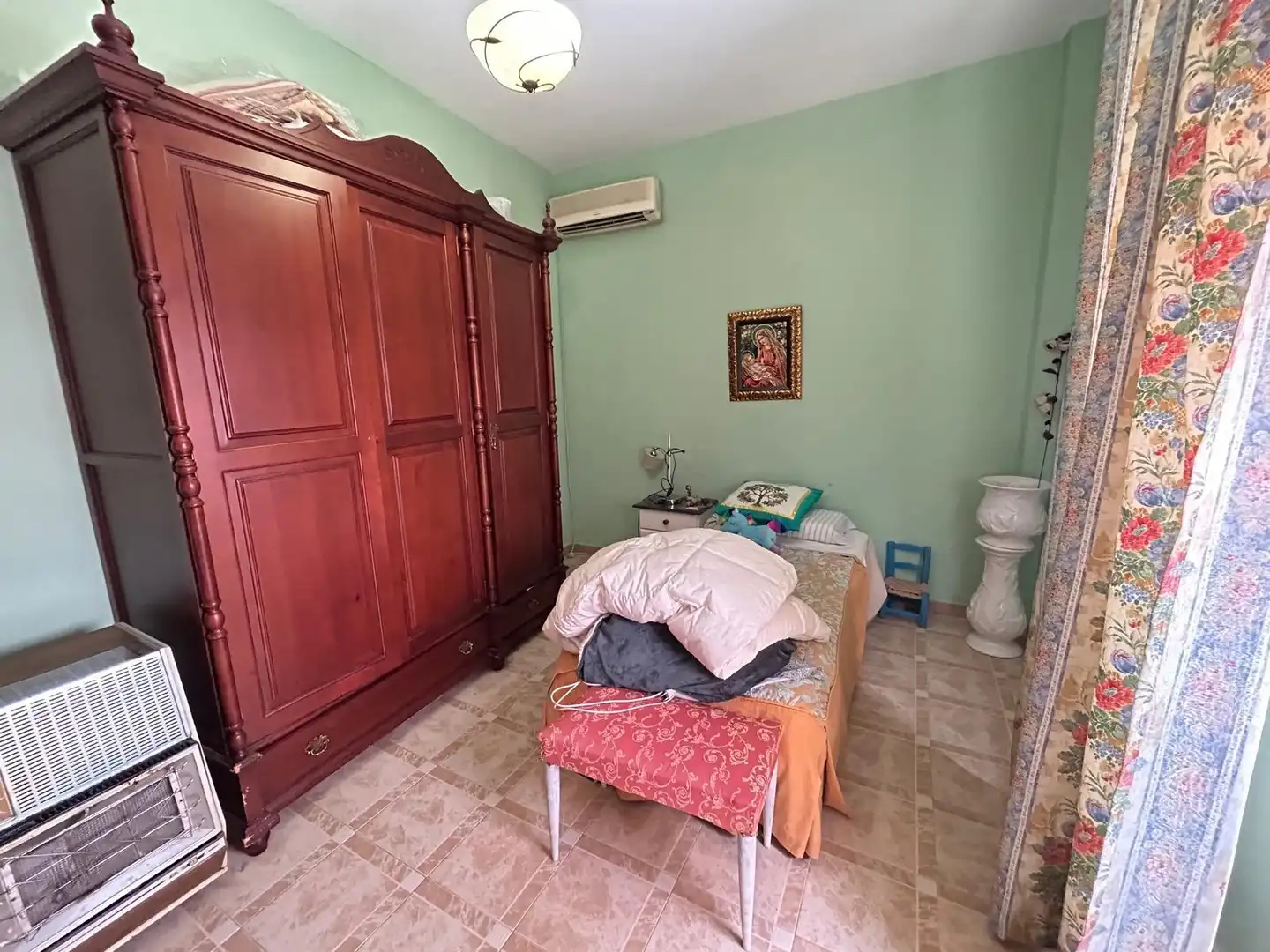 Habitación de Casa o chalet en venta en Antequera con Aire acondicionado, Calefacción y Jardín privado
