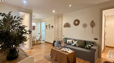 Foto 2 de Piso en venta en Carrer de la Indústria, Sagrada Família,  Barcelona Capital