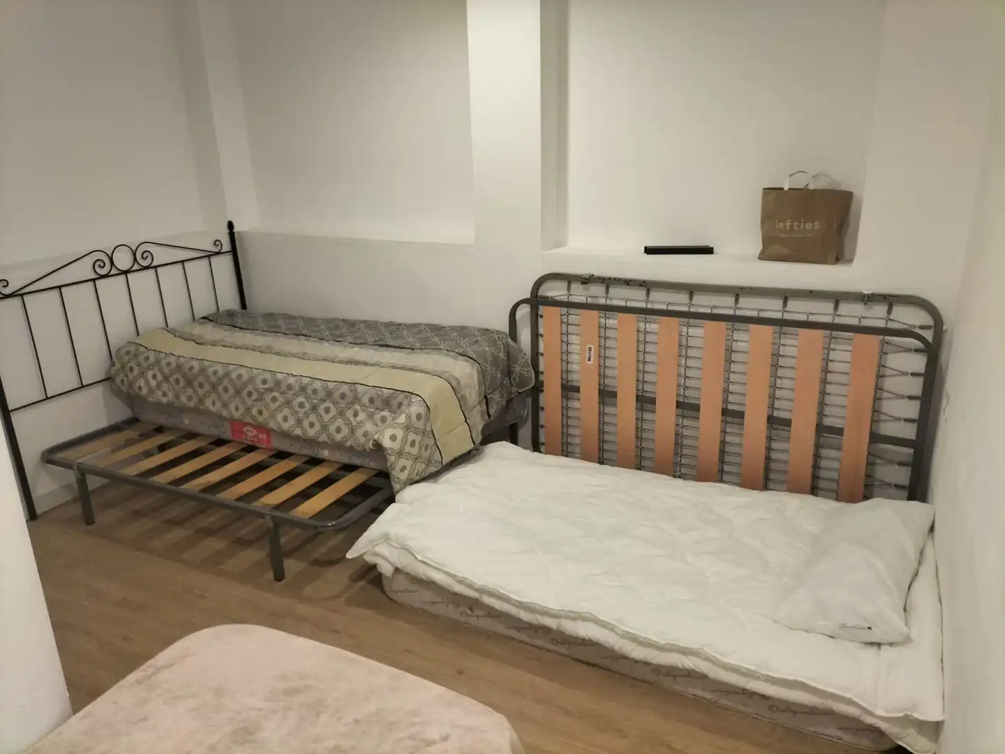 Bedroom of Apartments for sale in Cártama  with Air Conditioner