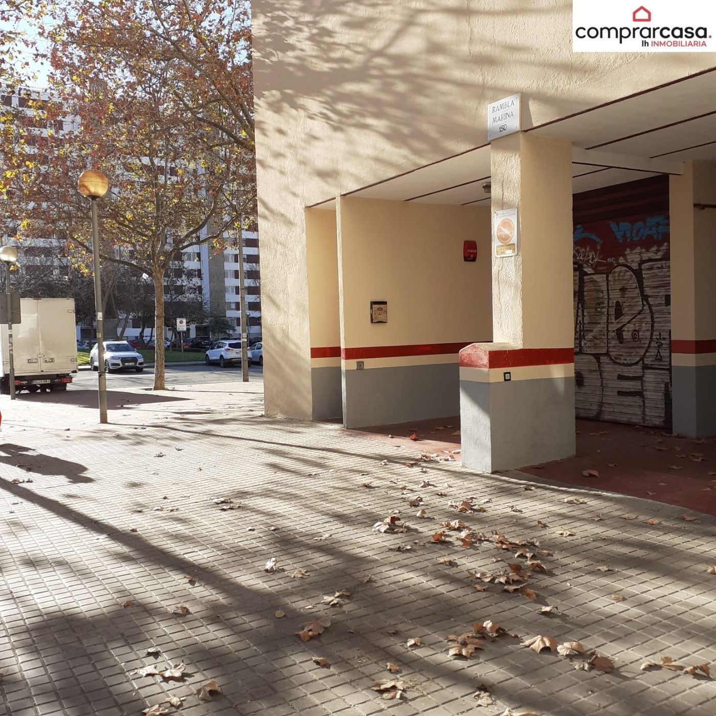 Exterior view of Garage for sale in L'Hospitalet de Llobregat