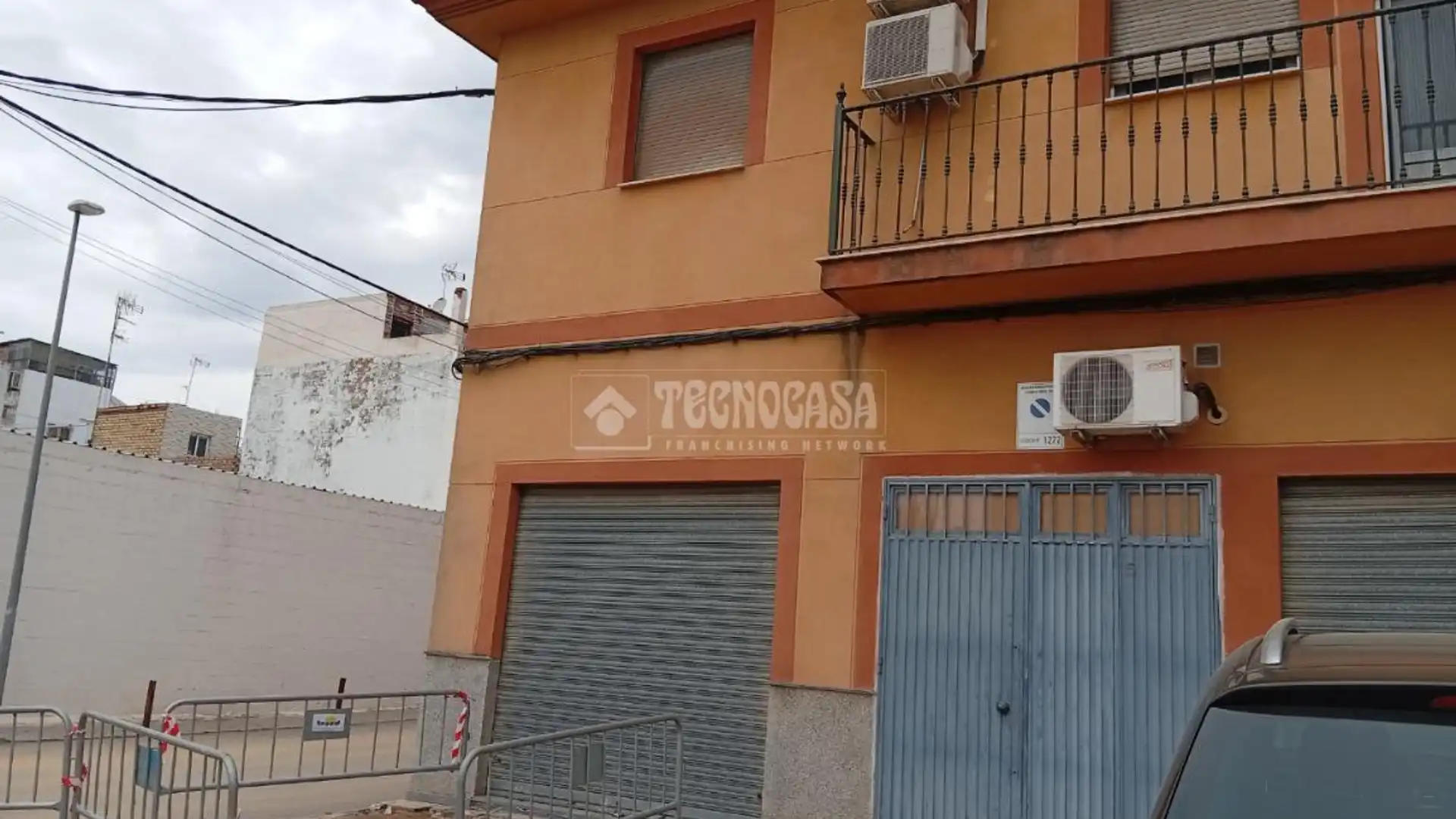 Local en venta en Coria del Río