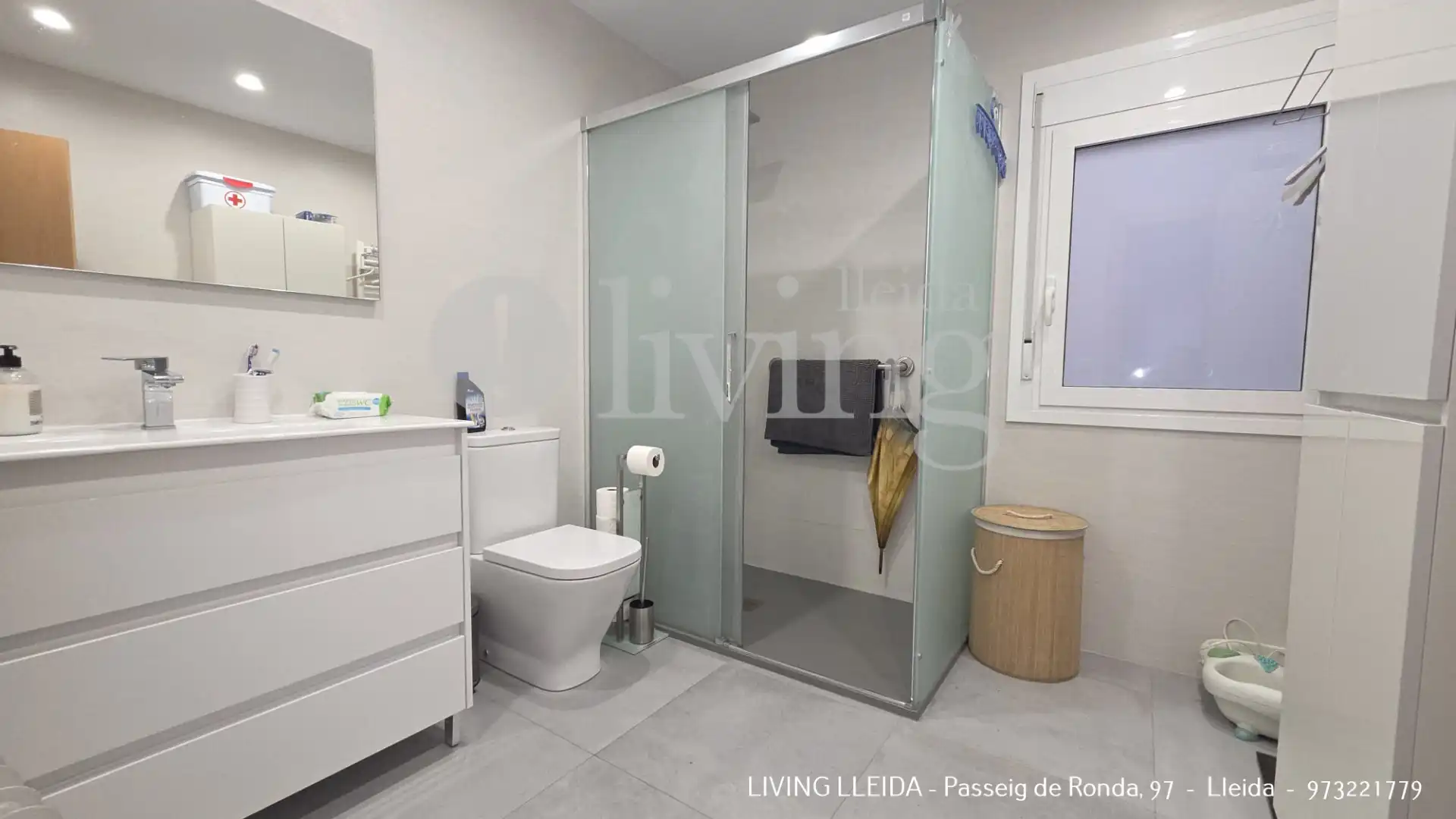 Bany de Pis en venda en Lleida amb Aire condicionat, Calefacció i Parquet