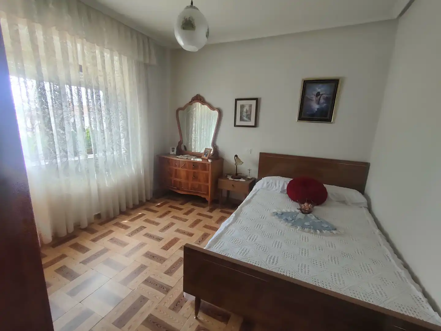 Habitación de Casa o chalet en venta en La Torre del Valle con Calefacción y Jardín privado