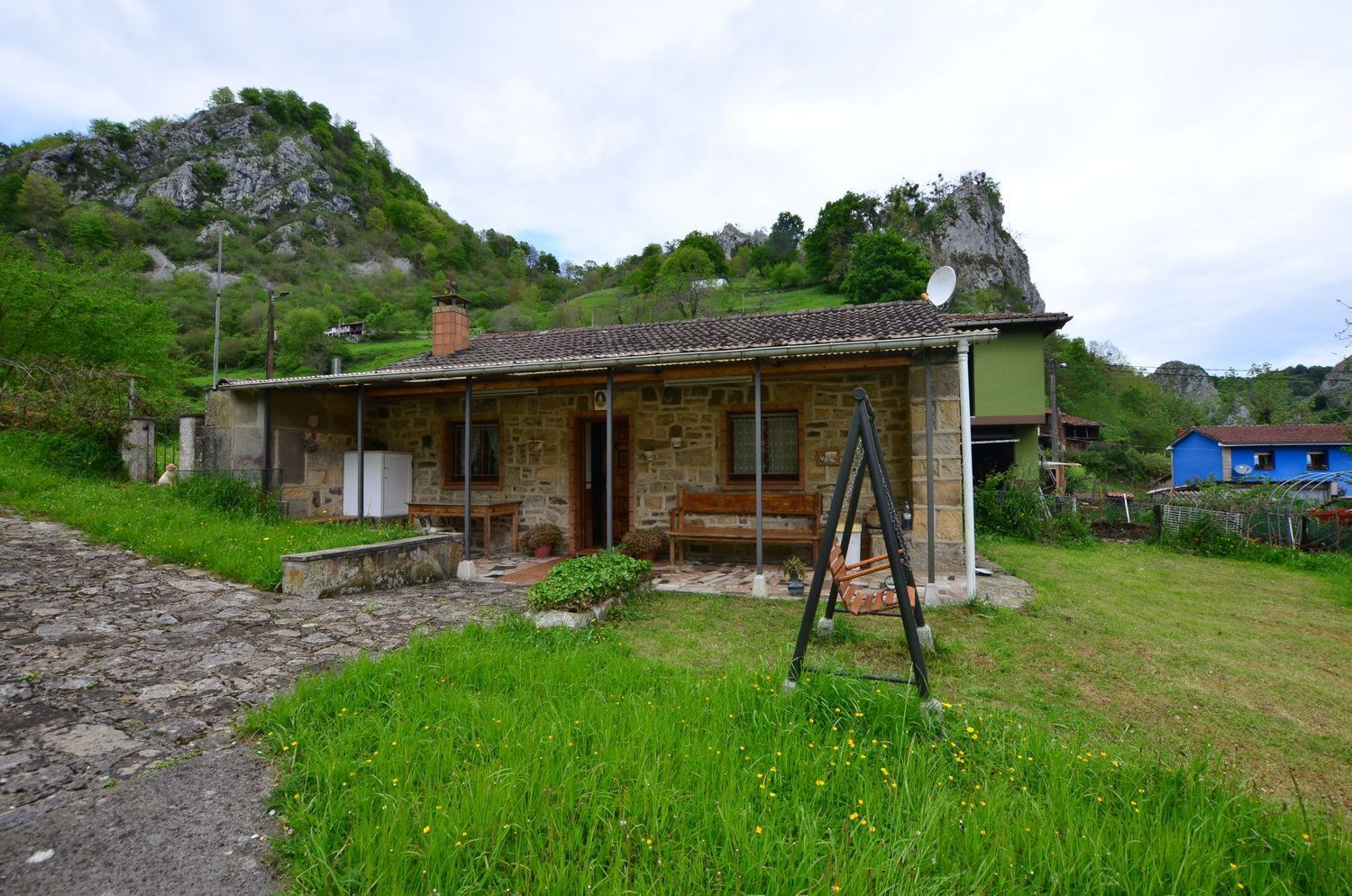 Jardín de Casa o chalet en venta en Piloña con Calefacción, Terraza y Trastero