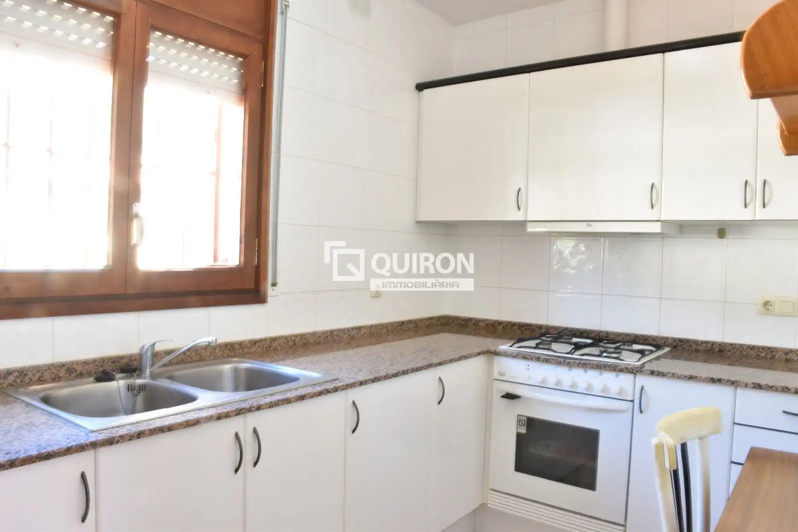 Cuina de Casa o xalet en venda en El Vendrell amb Calefacció i Traster