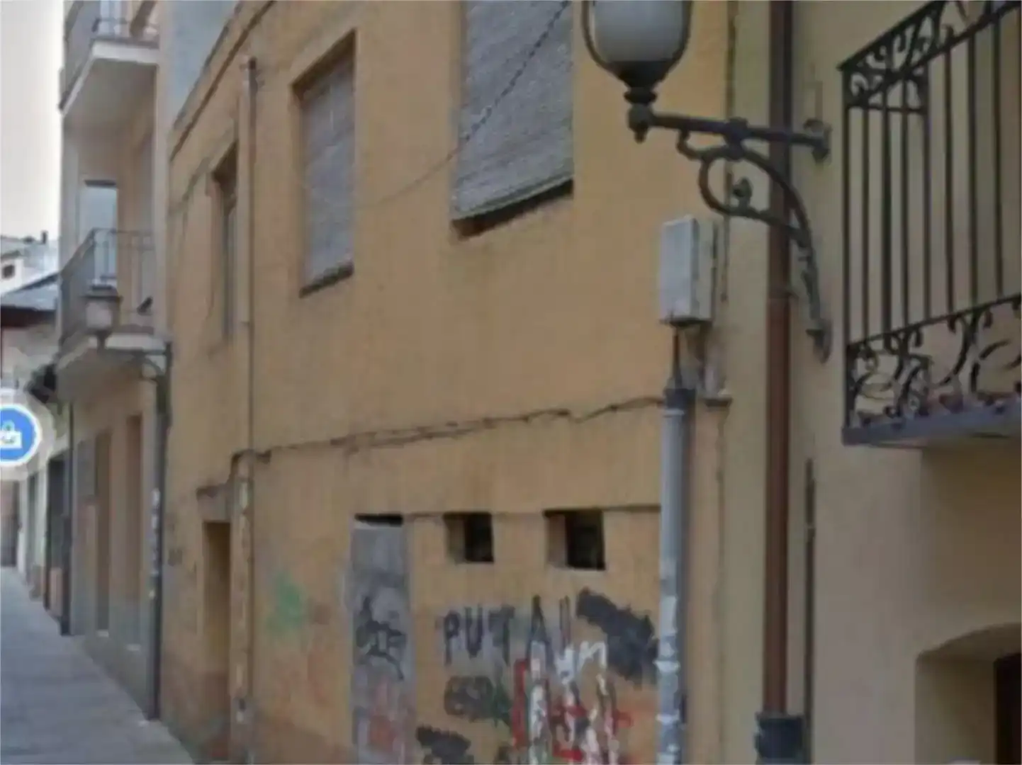 Vista exterior de Casa adosada en venta en Zona Alta