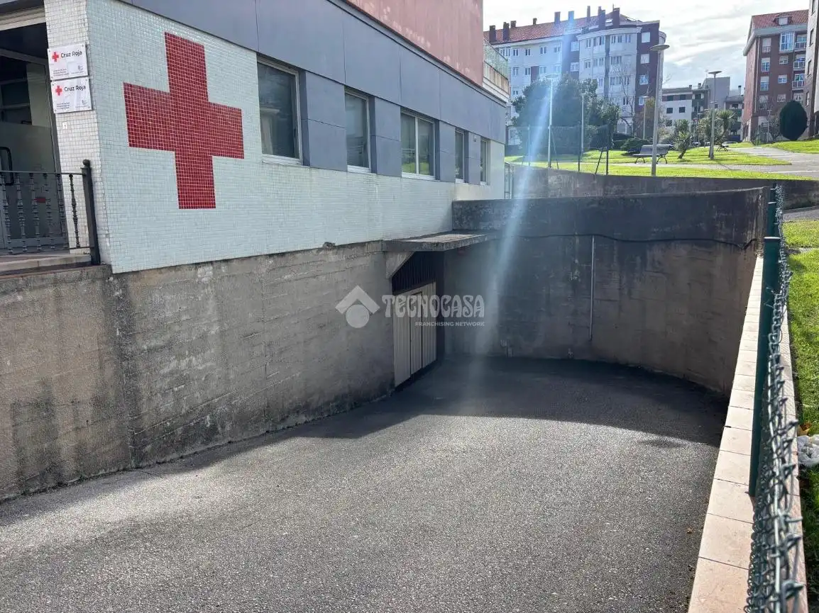Parcheggio in vendita a Alisal - San Román, imagen 10