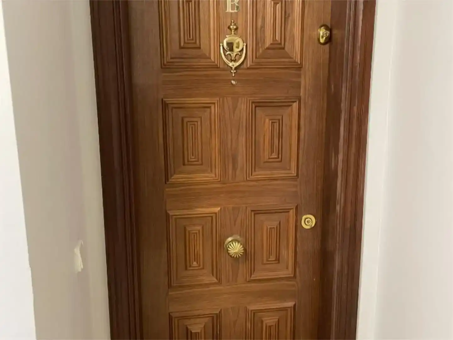 Piso en venta en León Capital  con Parquet, Trastero y Piscina