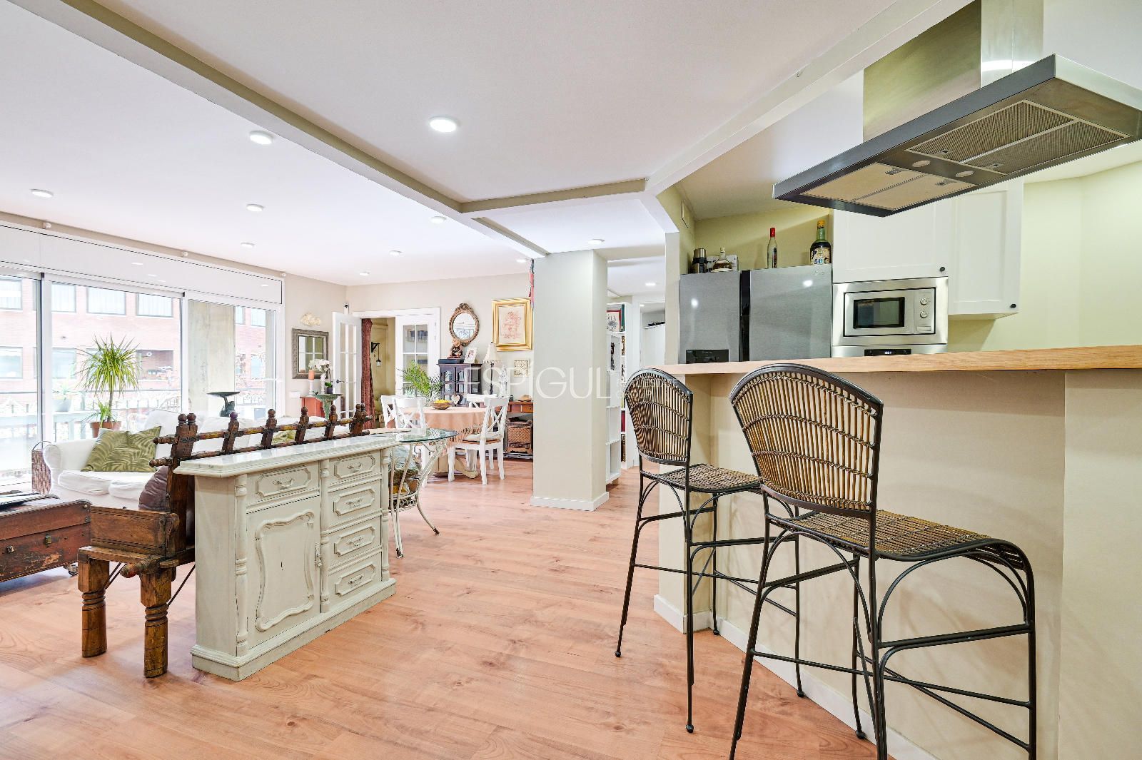 Cuina de Pis en venda en Sant Cugat del Vallès amb Aire condicionat, Calefacció i Parquet