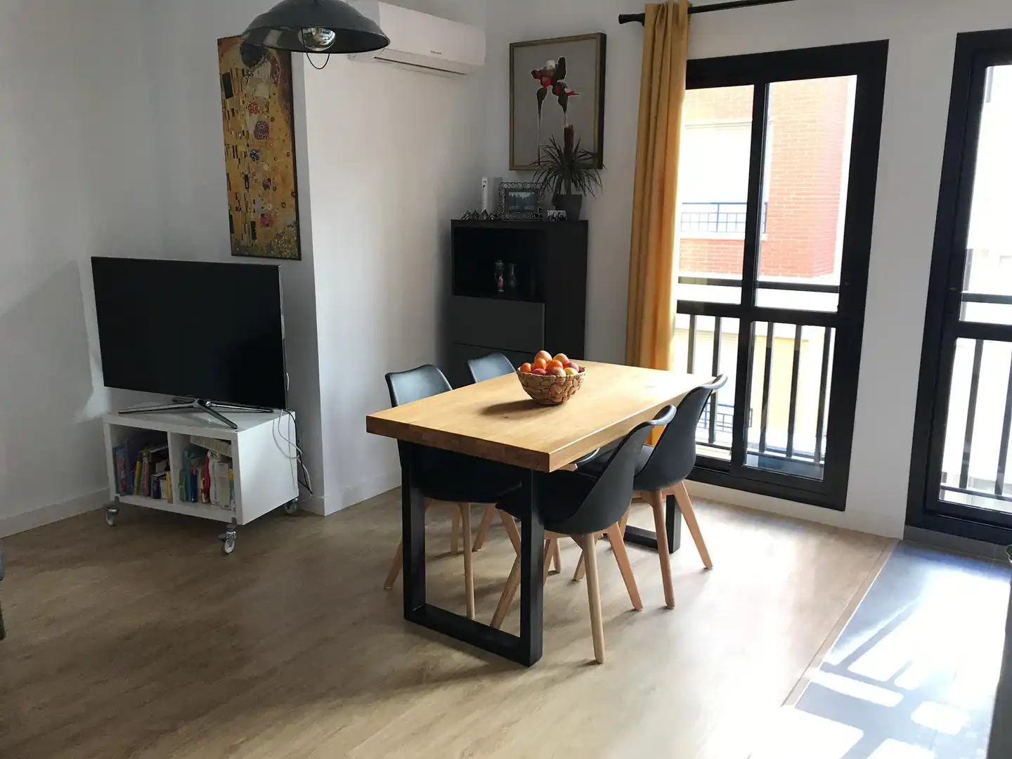 Esszimmer von Wohnung zur Miete in Málaga mit Klimaanlage, Abstellraum und Möbliert