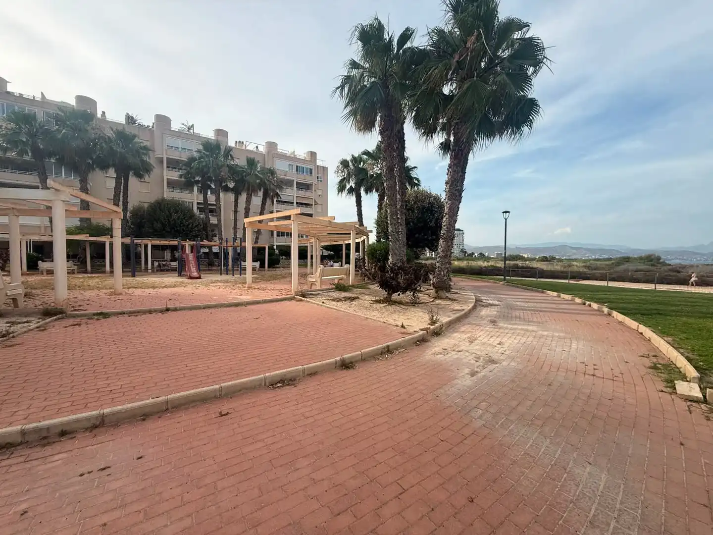 Parking of Flat for rent in El Campello  with Air Conditioner, Heating and Terrace