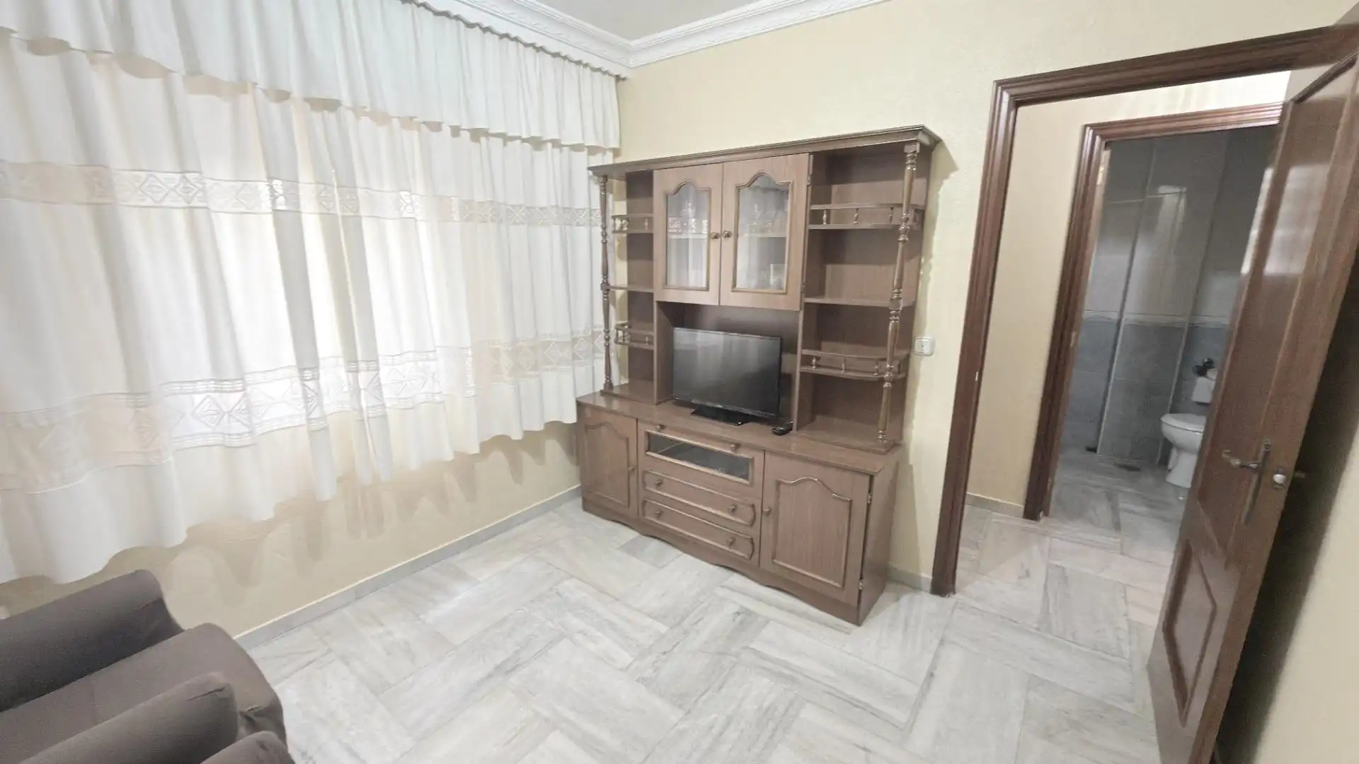 Habitación de Casa adosada en venta en Moguer con Terraza