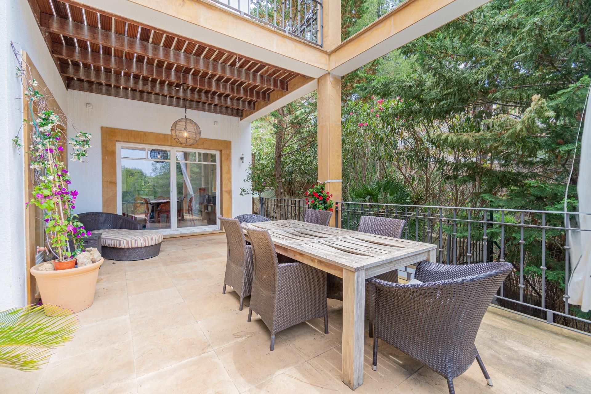 Terrassa de Casa o xalet en venda en Calvià amb Aire condicionat, Calefacció i Jardí privat