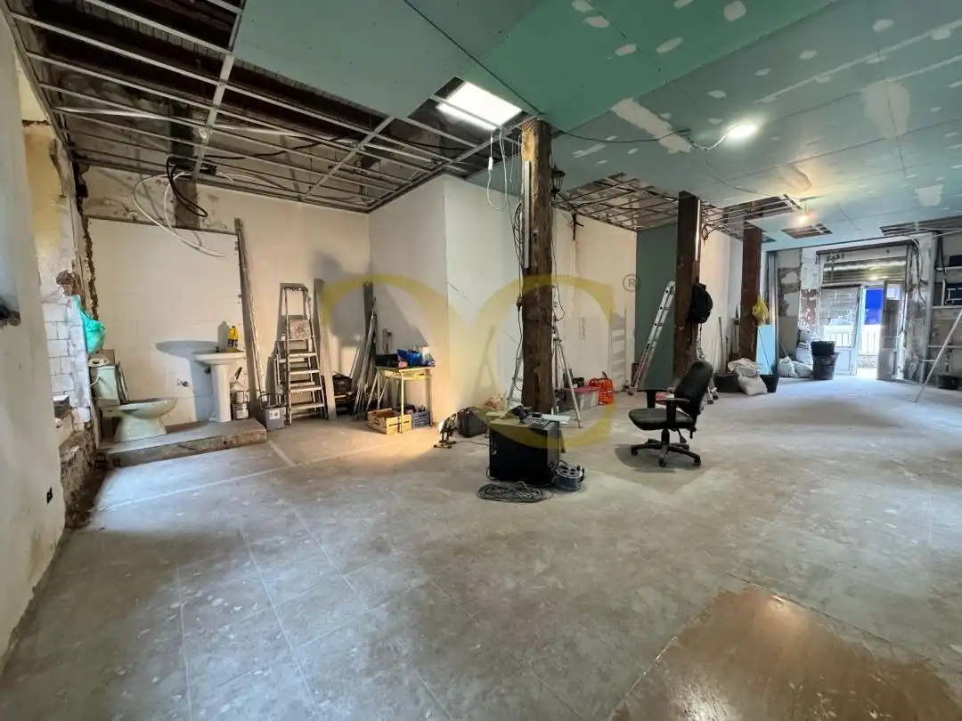 Commercial properties for rent in Santander