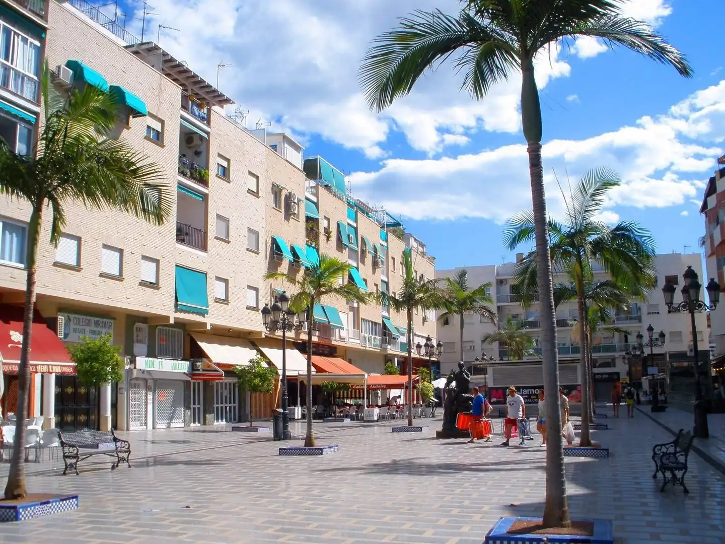 Vista exterior de Estudio de alquiler en Torremolinos con Aire acondicionado, Calefacción y Amueblado