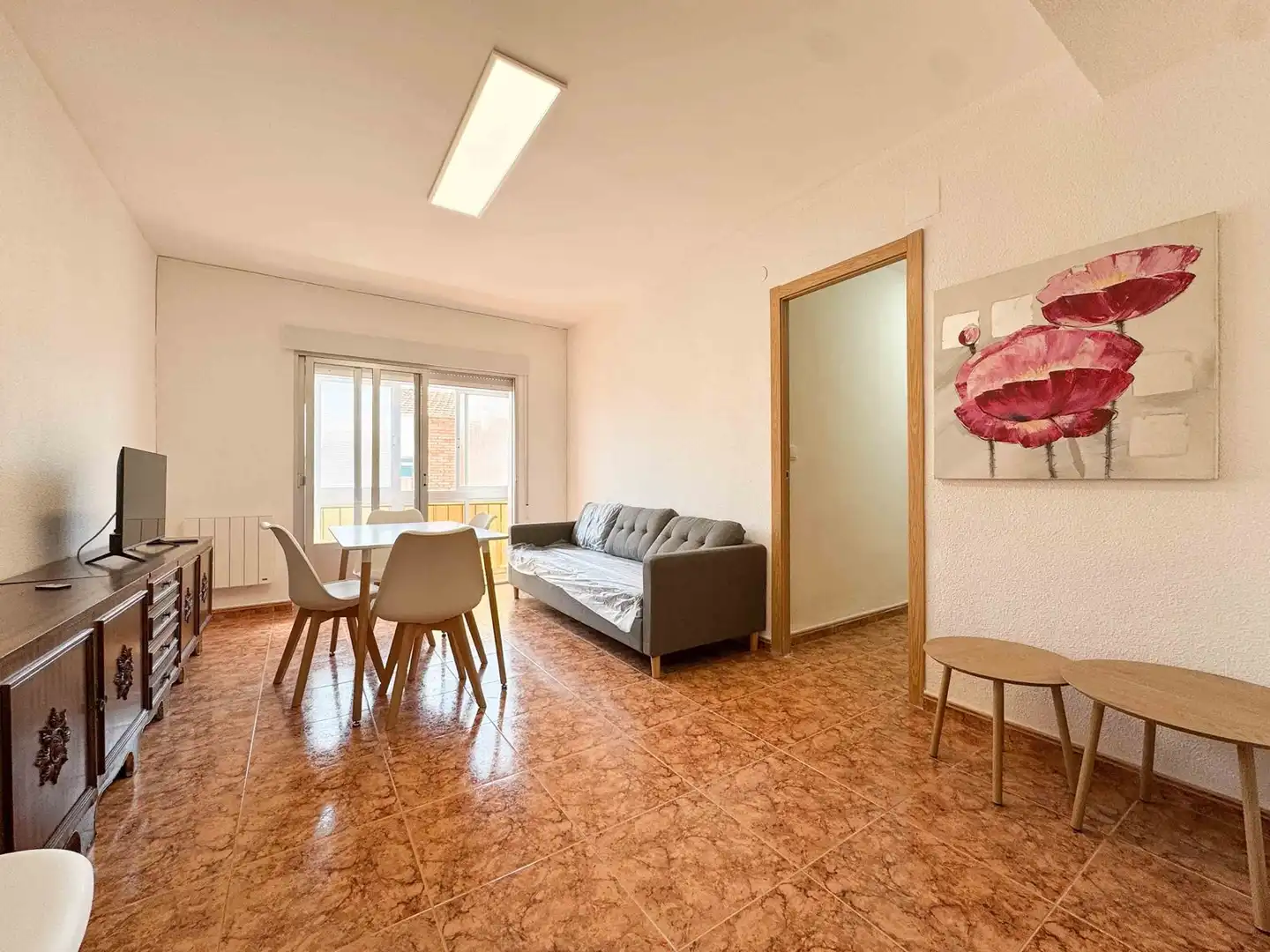 Living room of Flat for rent in Puertollano  with Air Conditioner, Heating and Furnished