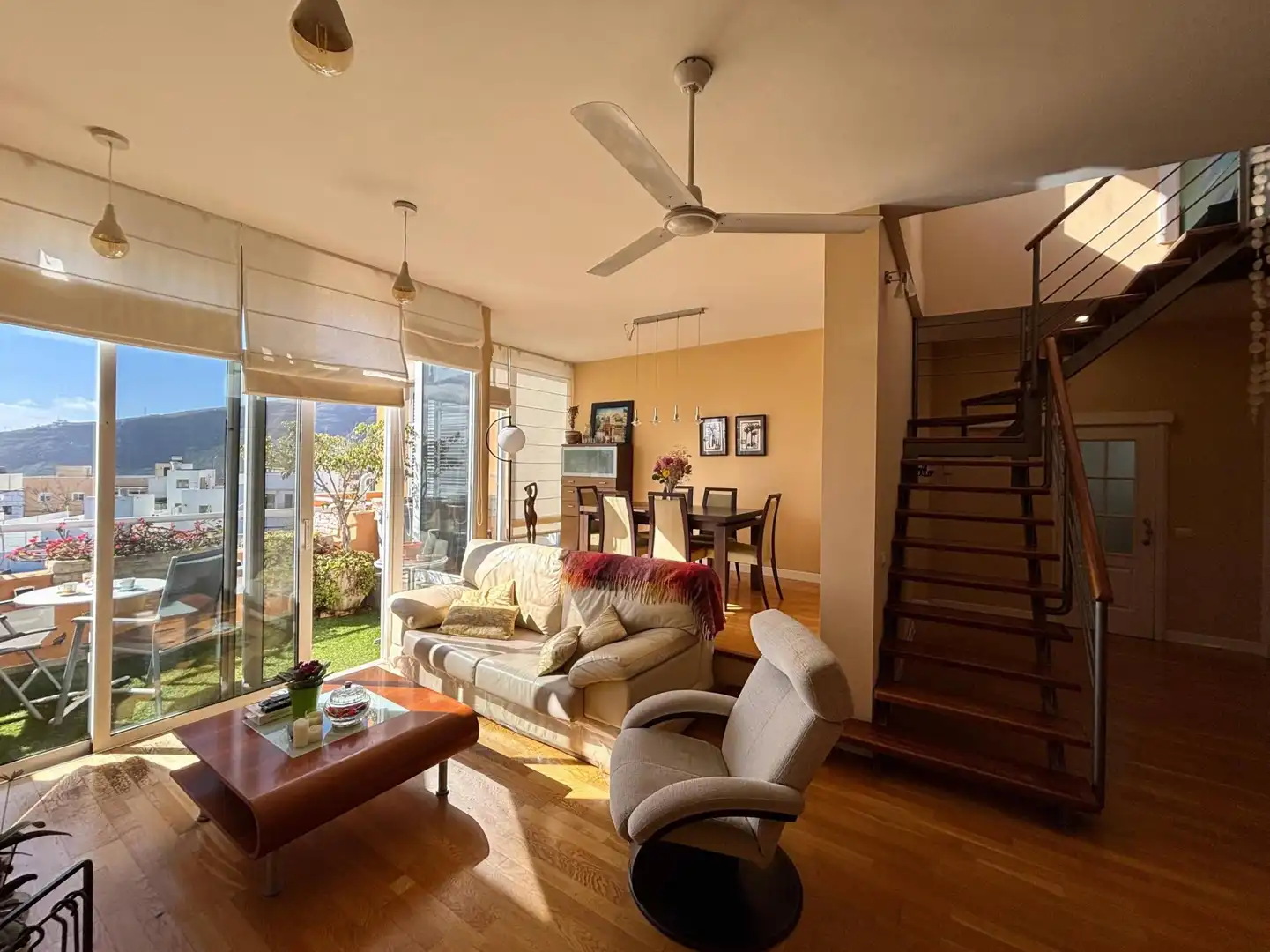 Sala de estar de Ático en venta en Güímar con Parquet, Terraza y Balcón