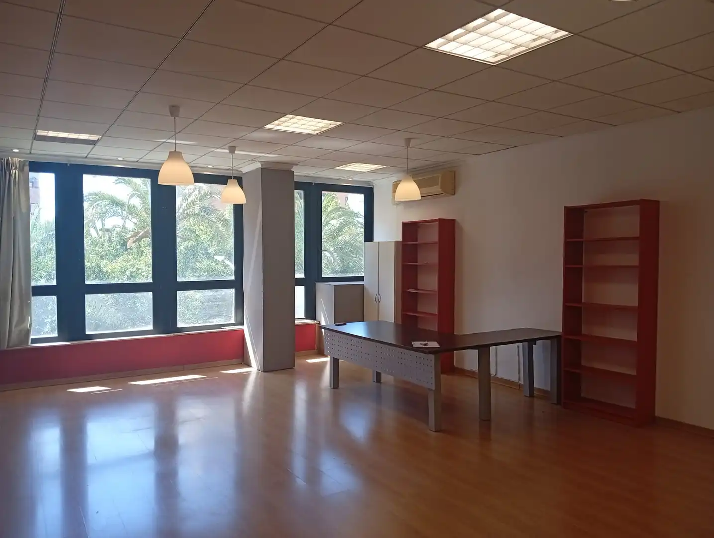 Oficina de alquiler en Alicante / Alacant con Aire acondicionado, Calefacción y Internet