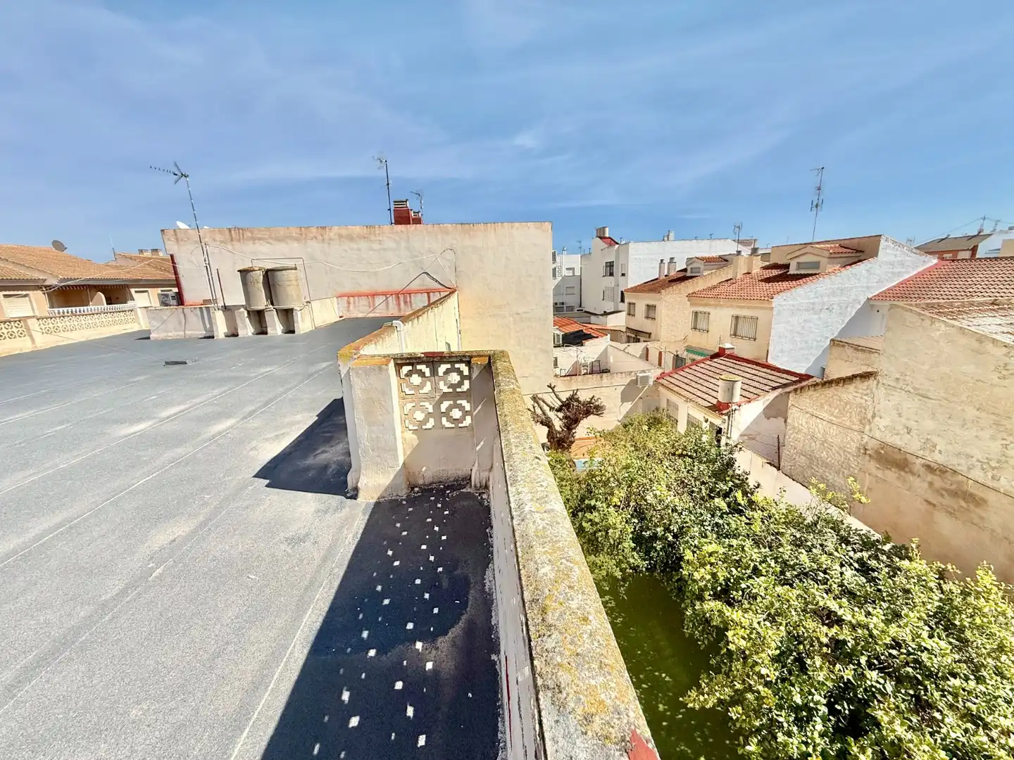 Vista exterior de Edifici en venda en San Pedro del Pinatar
