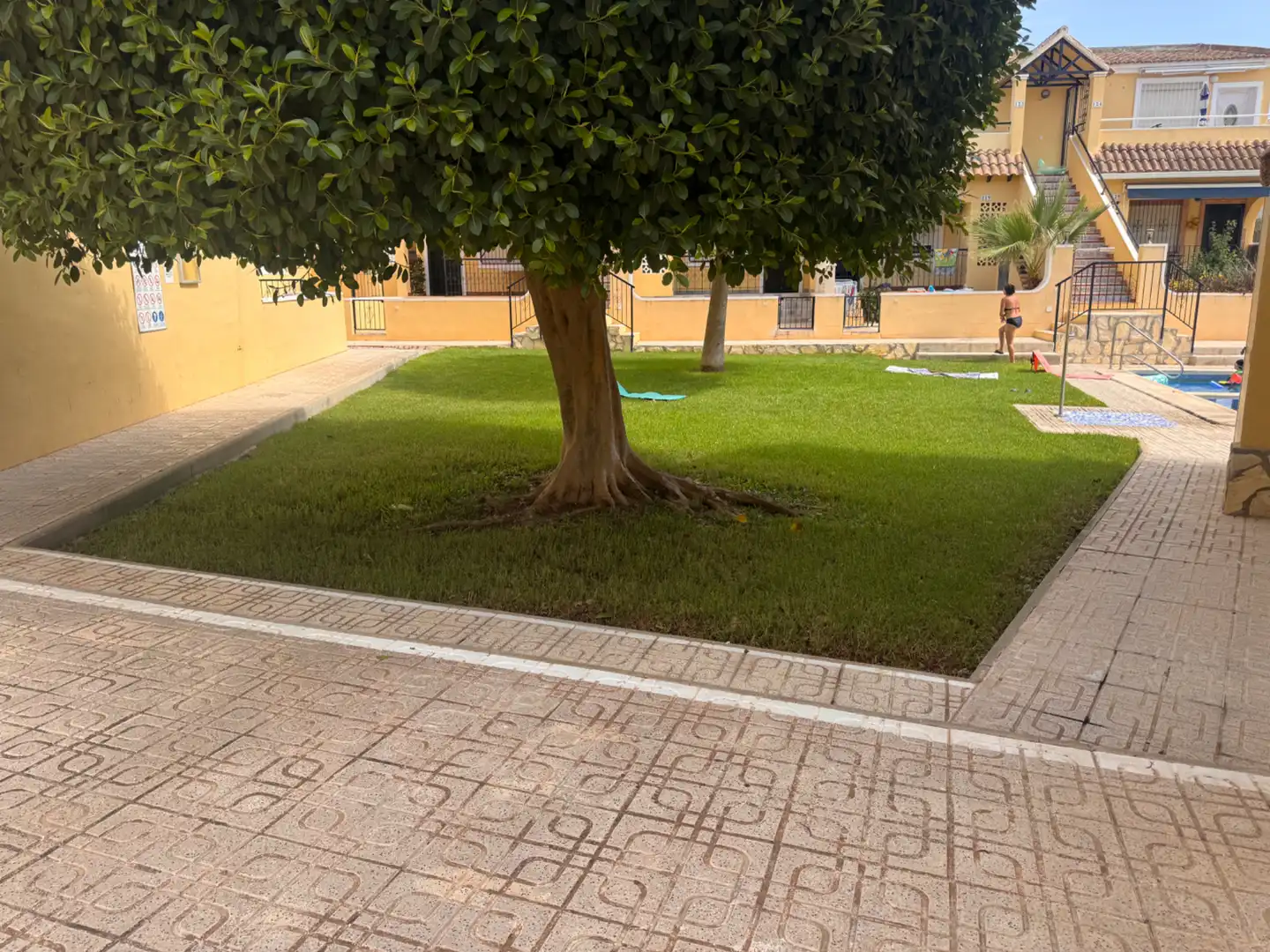 Reihenhaus mit Pool zum Verkauf in Carretera de Villamartín 51, imagen 2