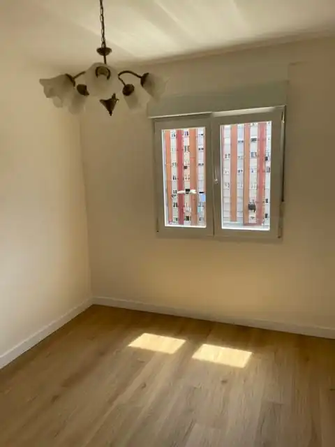 Bedroom of Flat for rent in Gijón   with Heating, Private garden and Oven