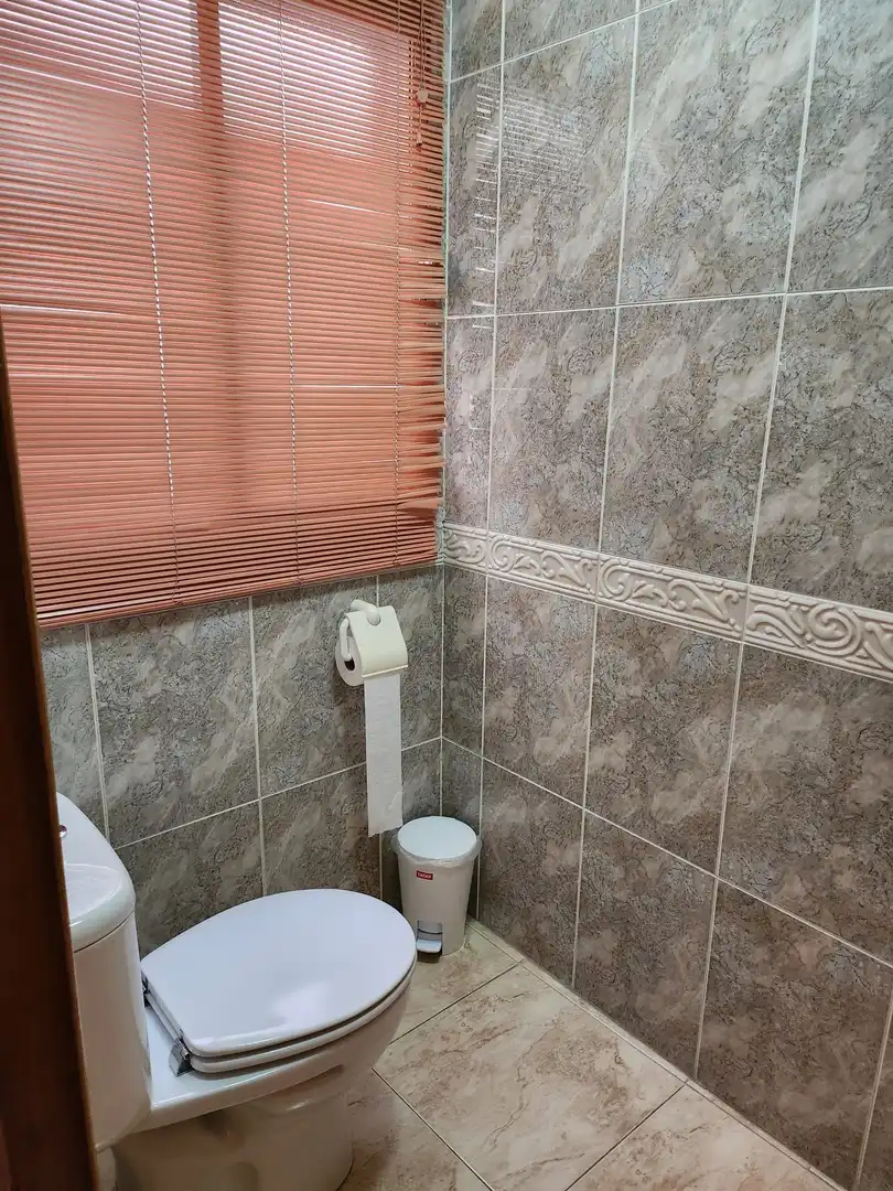 Baño de Local en venta en Valdemaqueda