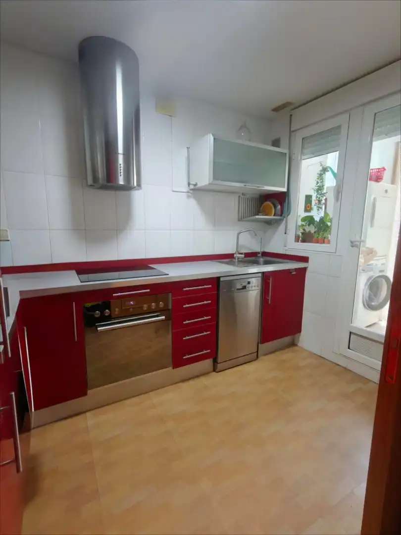 Cuina de Casa adosada en venda en Tobarra amb Aire condicionat, Calefacció i Terrassa