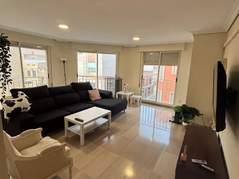 Living room of Flat for rent in El Pilar