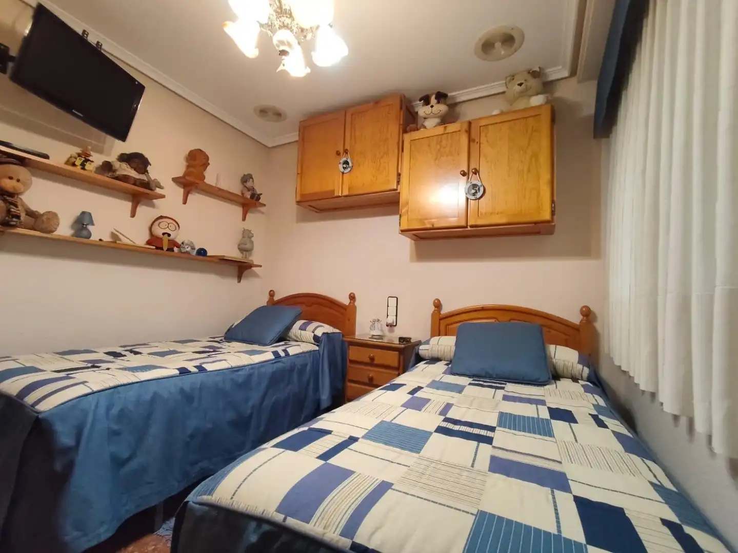 Dormitori de Pis en venda en Paiporta amb Aire condicionat, Terrassa i Balcó