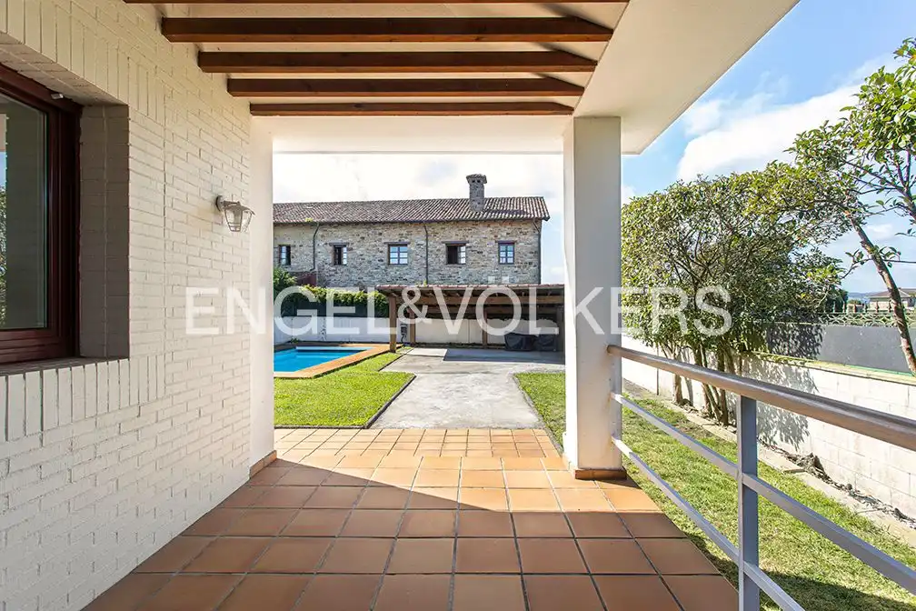 Casa amb piscina en venda a Tazones - Argüero, imagen 5