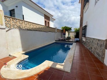 Villa mit Pool zum Verkauf in AMBERES 5