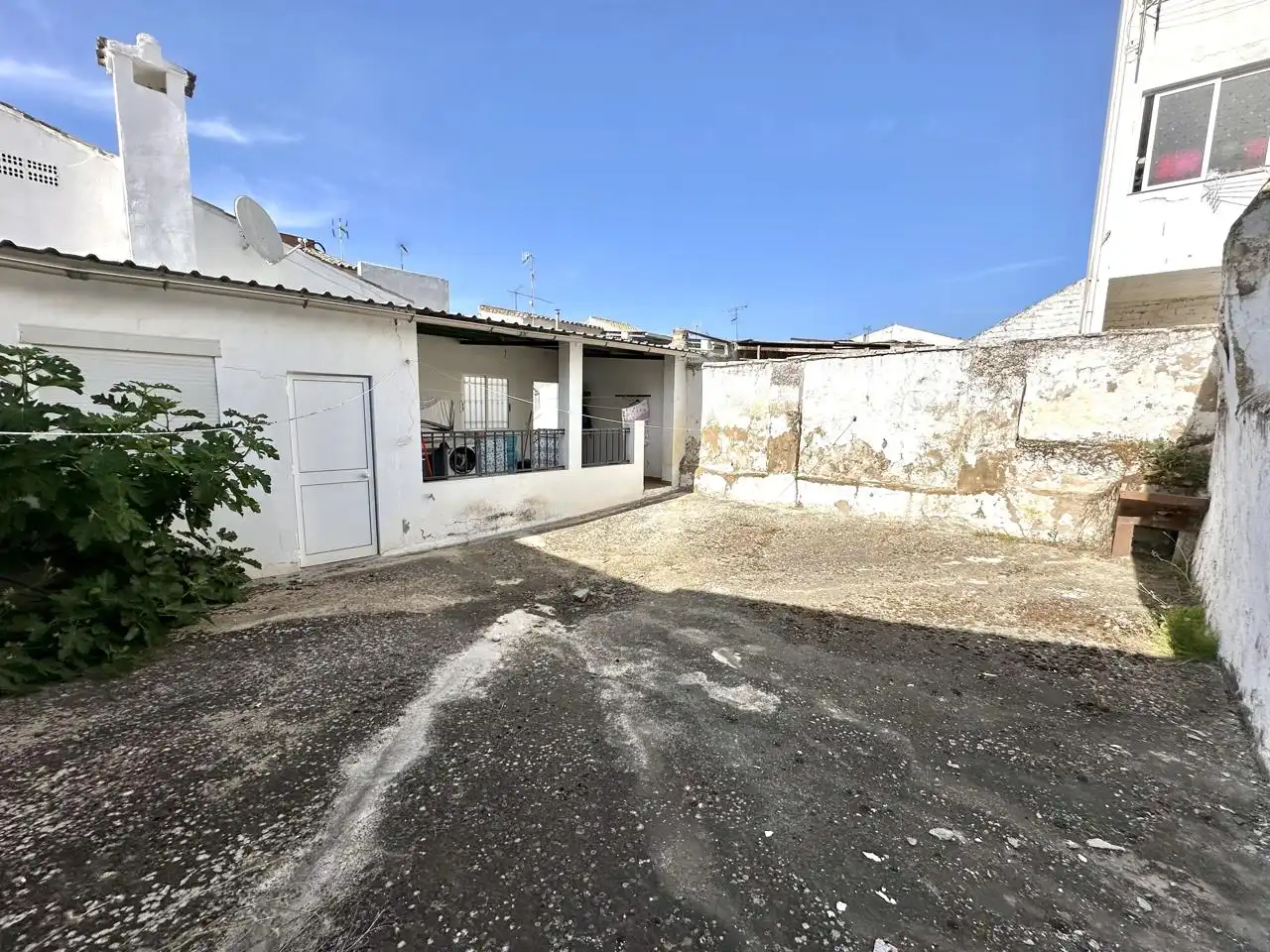 Exterior view of Ground floor for sale in Cuevas Bajas  with Private garden and Storage room