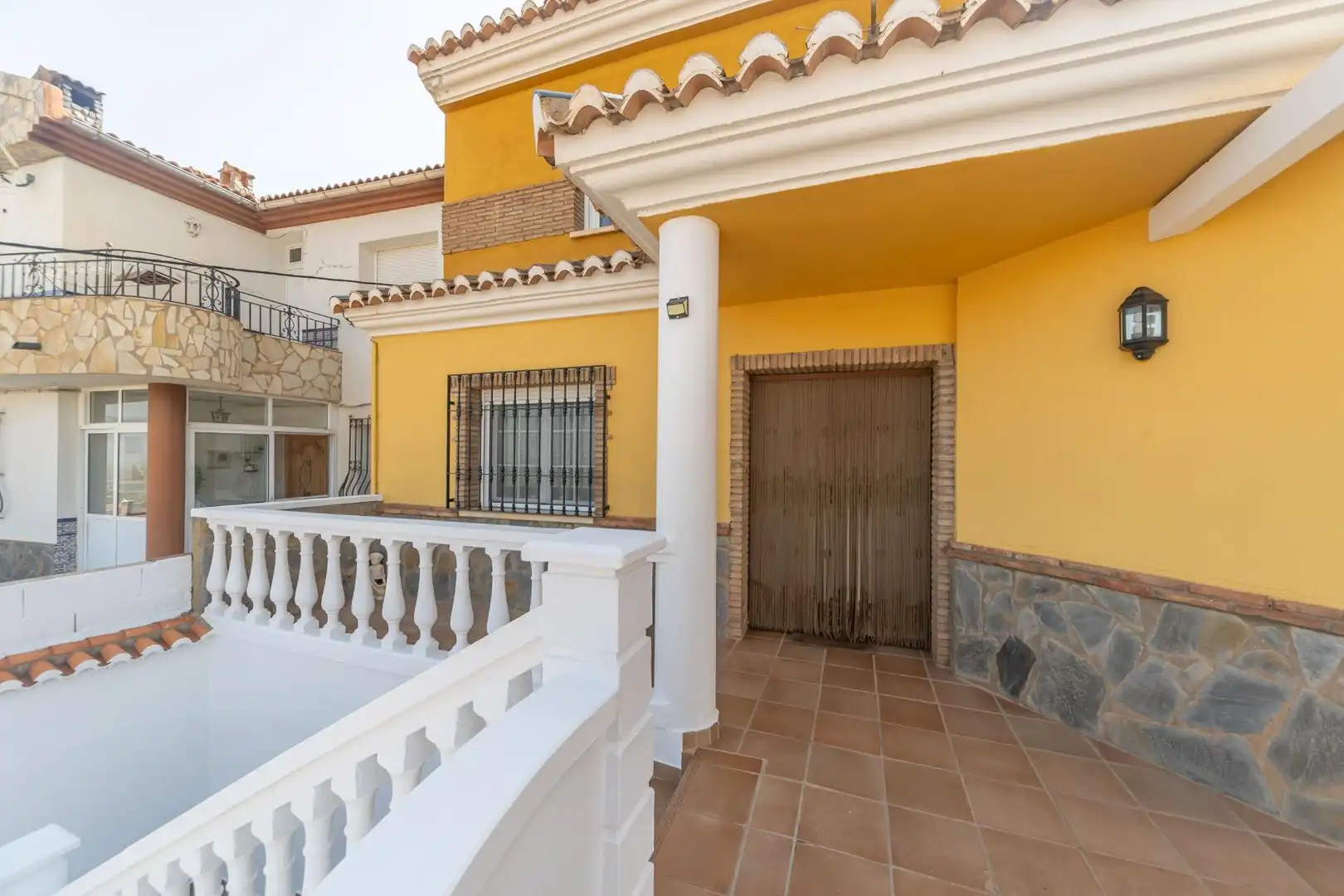 Exterior view of Houses for sale in Aldeire  with Air Conditioner, Heating and Balcony