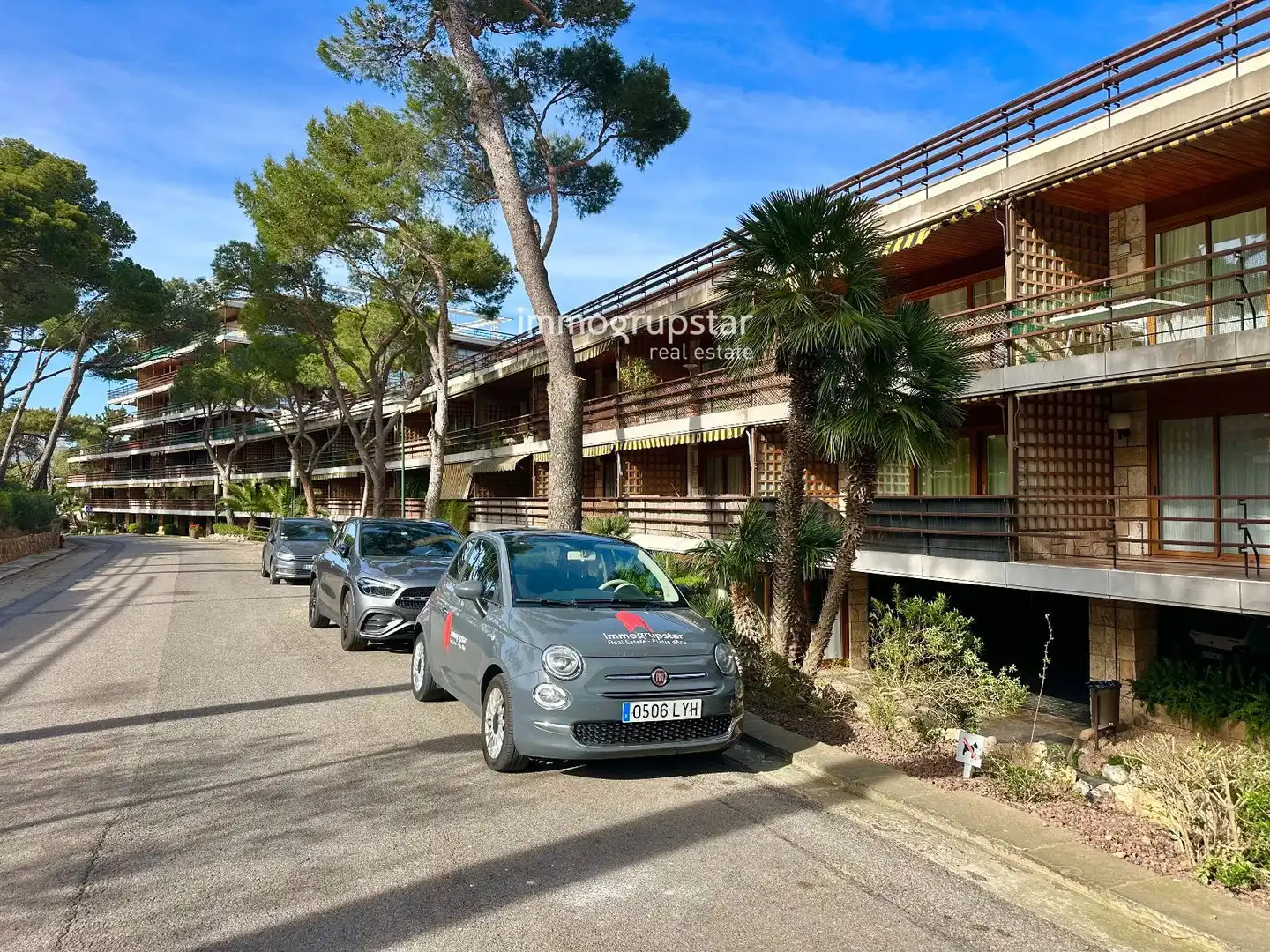 Außenansicht von Wohnungen zum Verkauf in Calonge i Sant Antoni mit Heizung, Terrasse und Schwimmbad