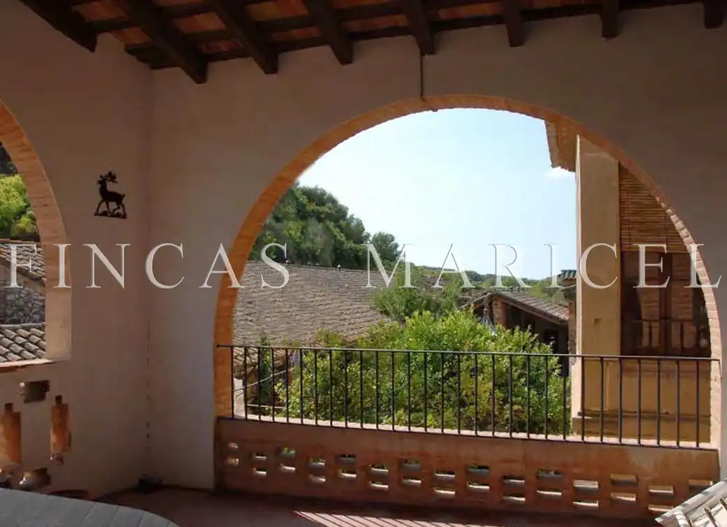 Finca rústica en venda a Vallpineda - Rocamar