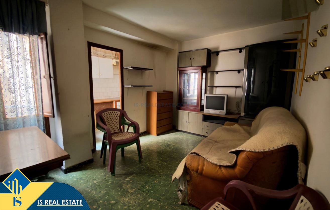 Sala d'estar de Apartament en venda en Alicante / Alacant amb Calefacció