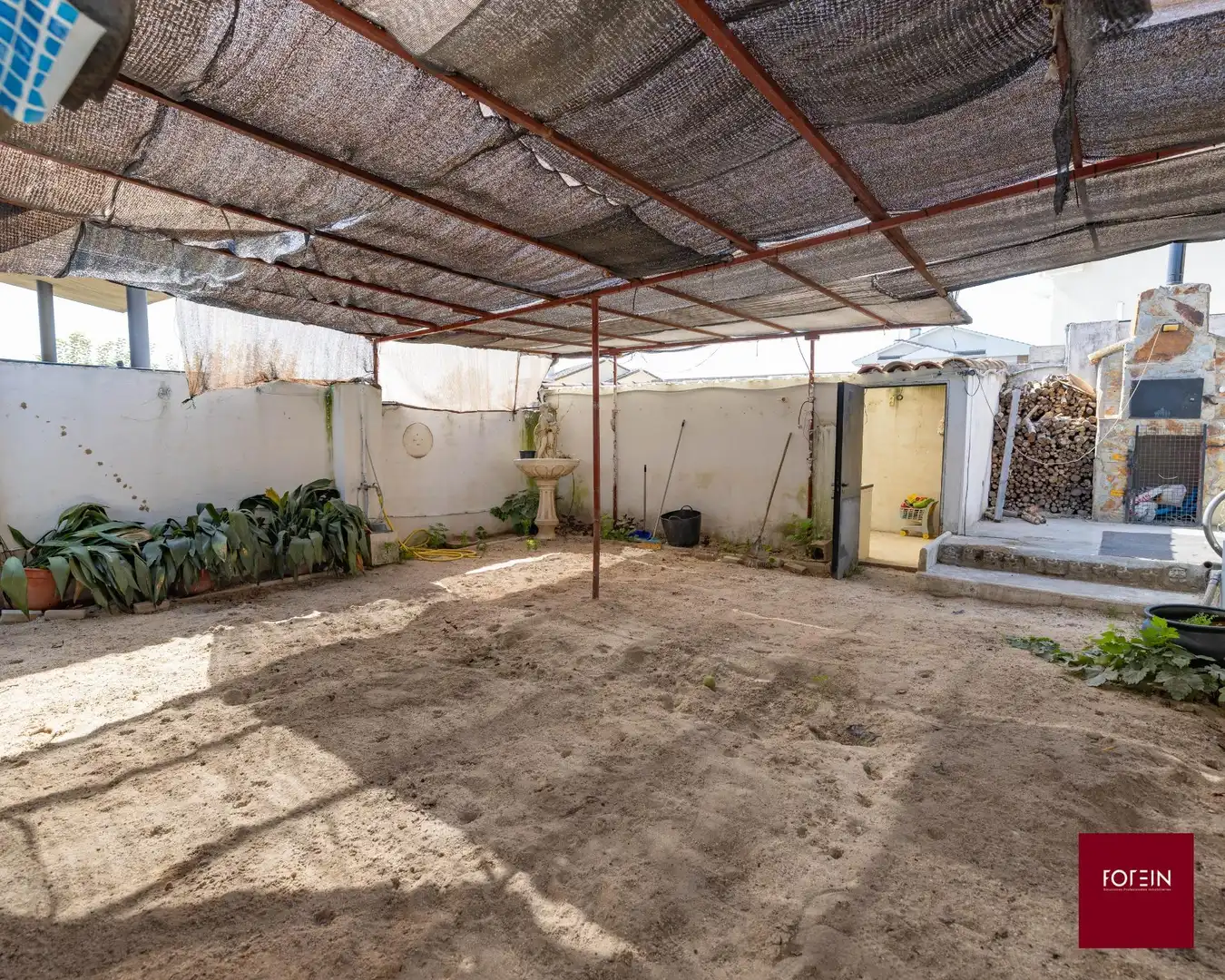 Houses for sale in Galápagos  with Air Conditioner, Heating and Private garden