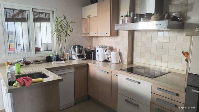 Casa adosada en Venta en Benacazón