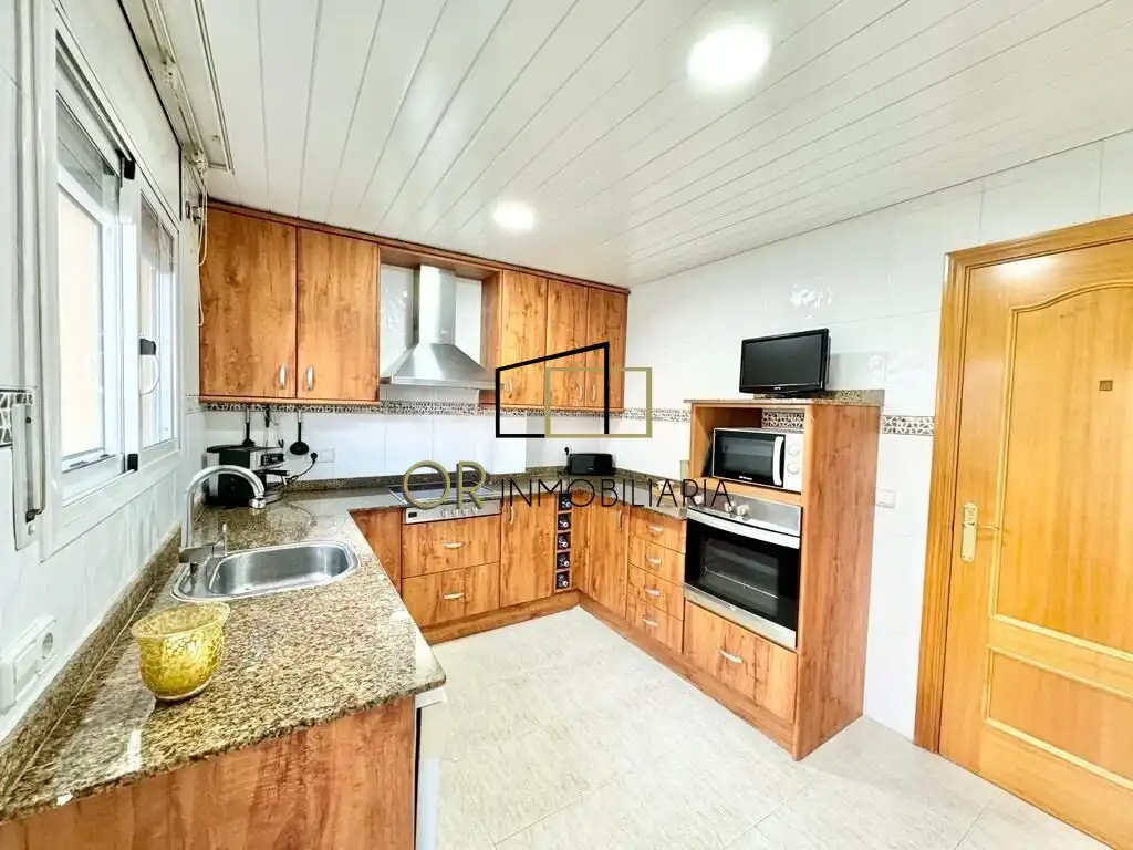 Casa con piscina en venta en Banyeres del Penedès, imagen 3