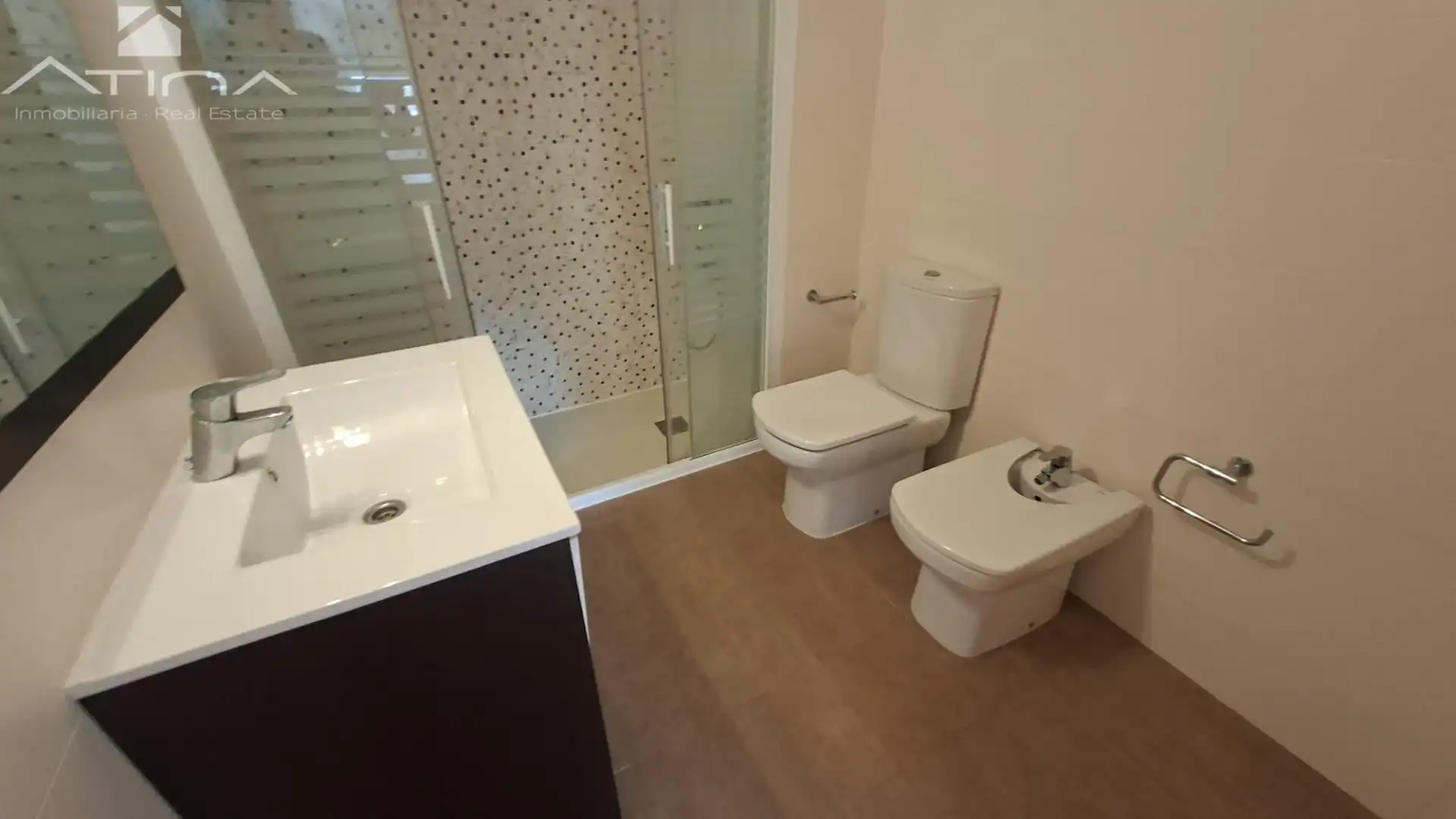 Baño de Apartamento en venta en Daimús con Aire acondicionado, Calefacción y Balcón