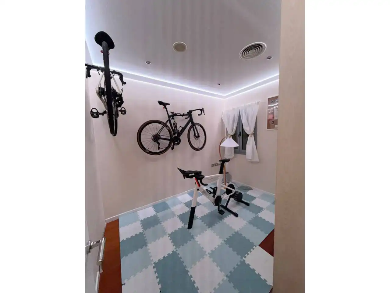 Piso en venta en Barcelona con Aire acondicionado, Calefacción y Balcón