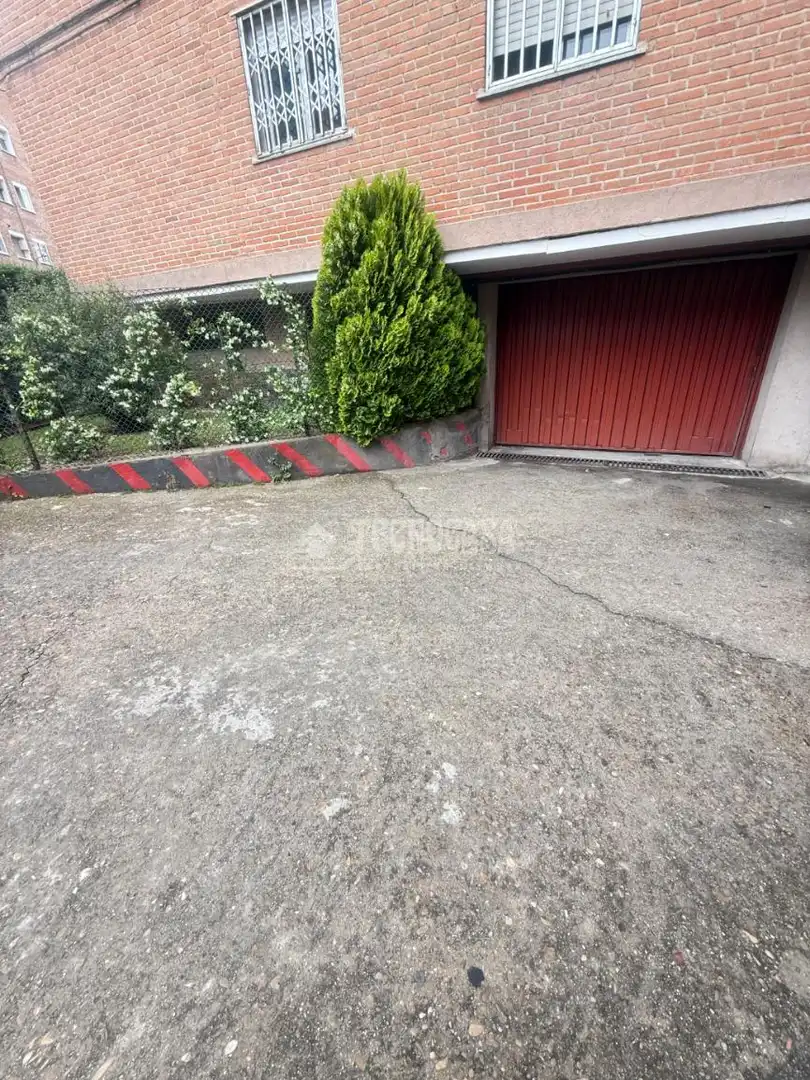 Parking de Piso en venta en Madrid con Calefacción