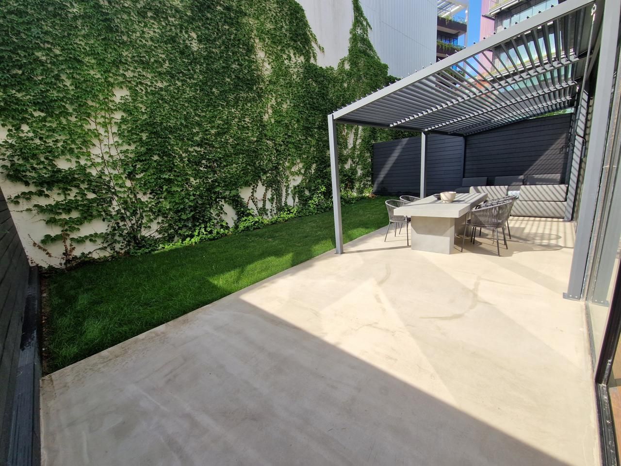 Terrassa de Planta baixa en venda en  Barcelona Capital amb Aire condicionat, Jardí privat i Terrassa