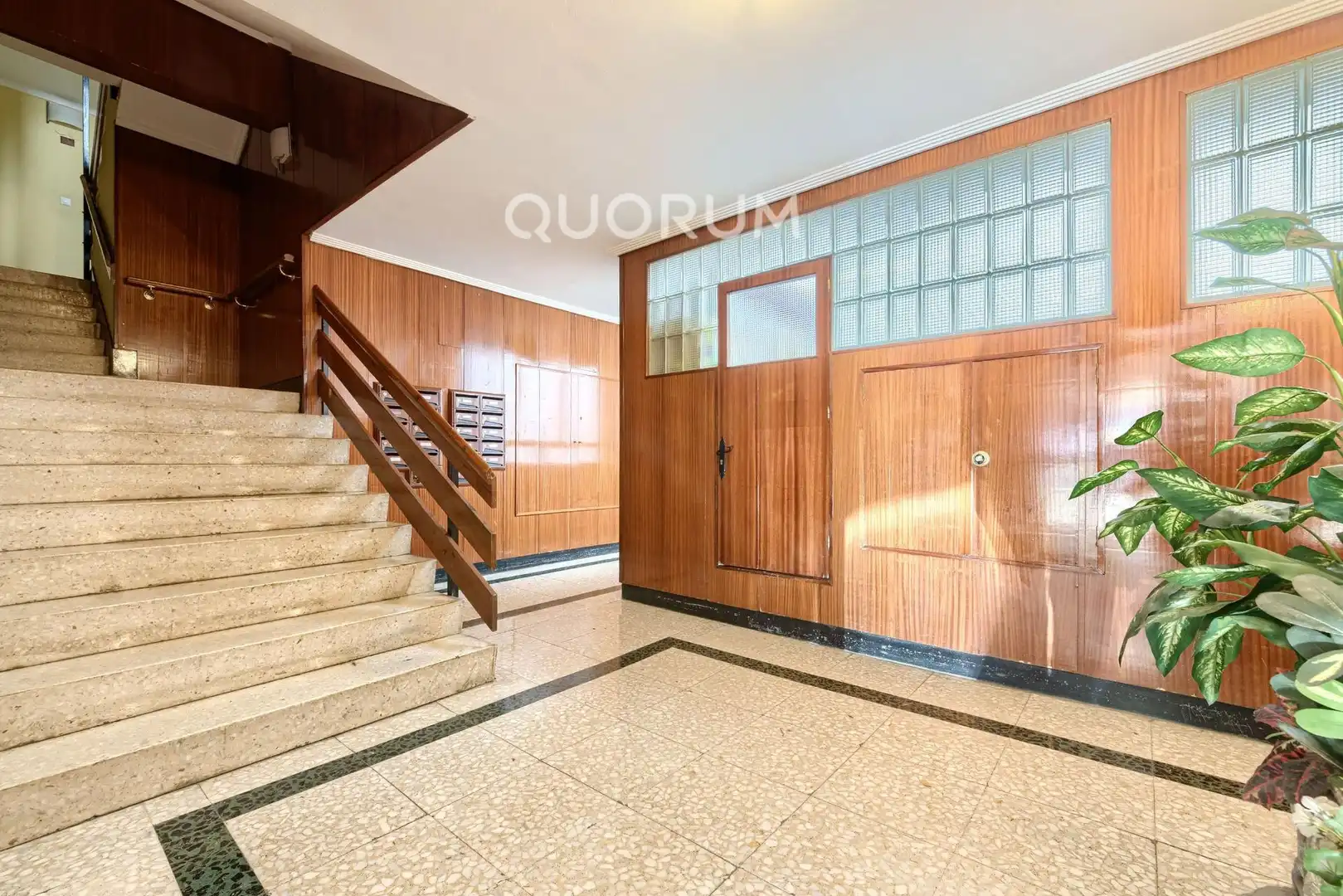 Piso en venta en Arrigorriaga con Calefacción, Terraza y Trastero
