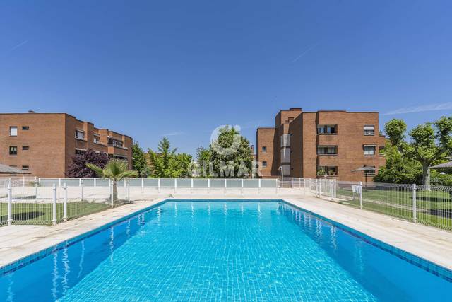 Piso en Venta en Avenida Europa