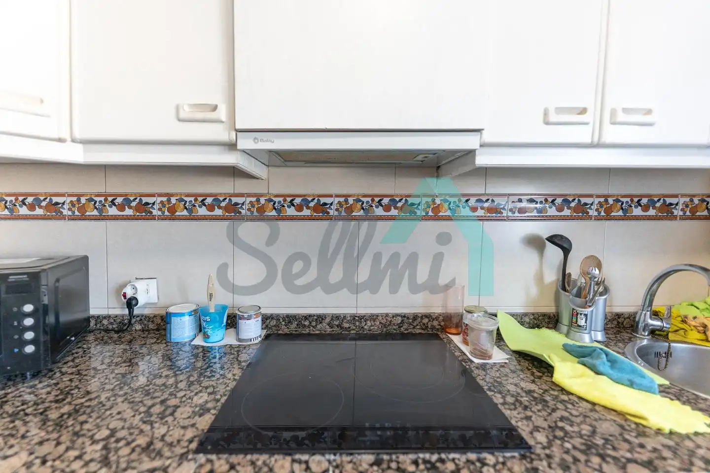 Kitchen of Flat for rent in Gijón   with Heating, Furnished and Internet