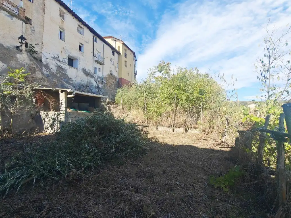 Houses for sale in Graus, Huesca