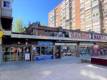 Local comercial en venda a Villa de Vallecas